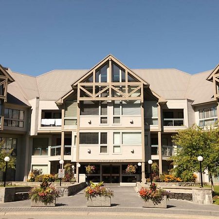 Greystone Lodge 惠斯勒 外观 照片