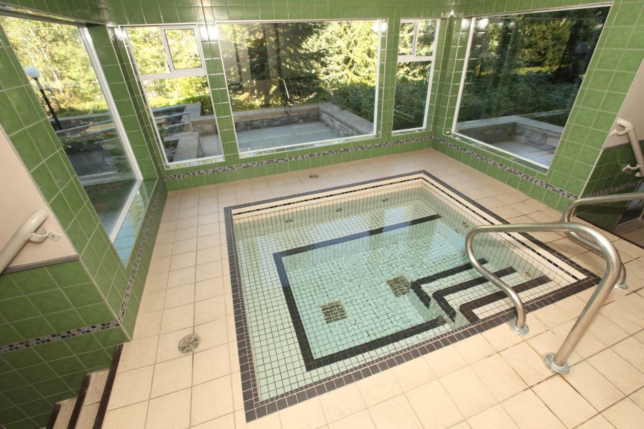 Greystone Lodge 惠斯勒 外观 照片
