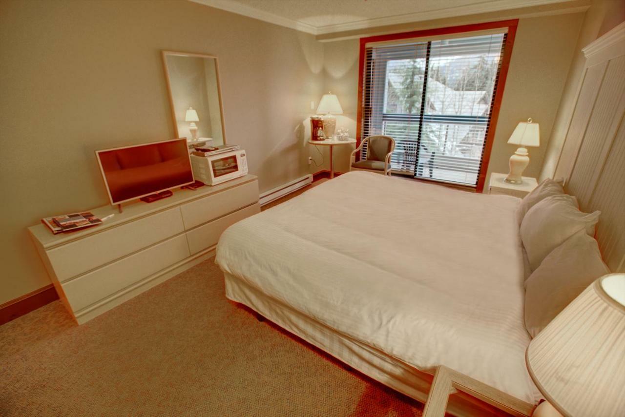 Greystone Lodge 惠斯勒 外观 照片